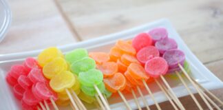 Süßigkeiten: Lutscher und Lollies