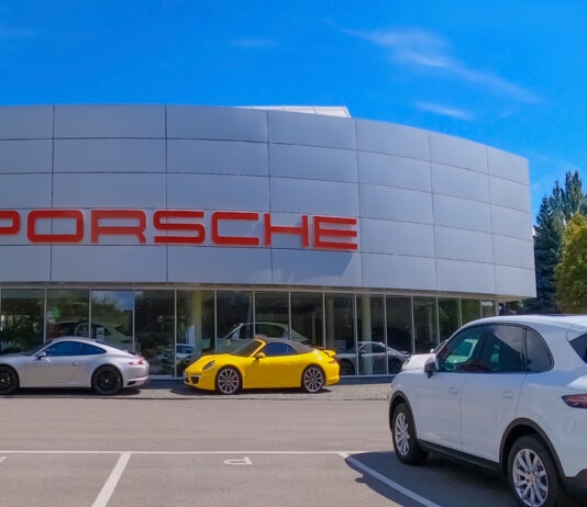 Autohaus von Porsche