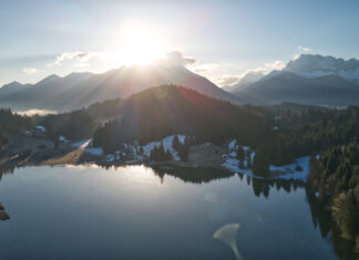 Sonnenaufgang am Geroldsee in Krün.