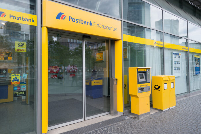 Postbank Filiale von außen