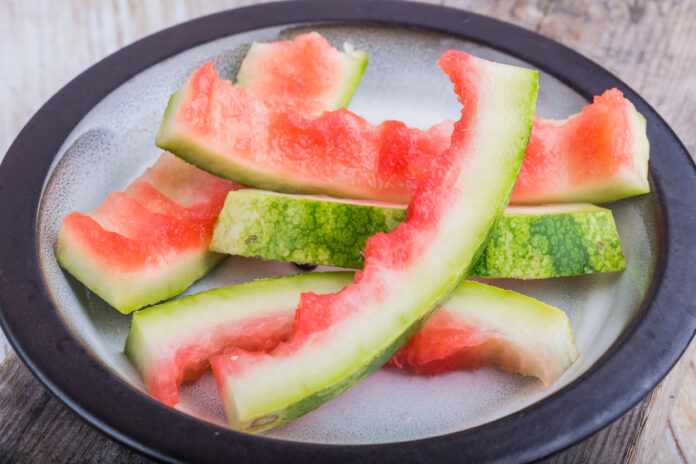 Von der Wassermelone kann man sogar die Schale verwenden.